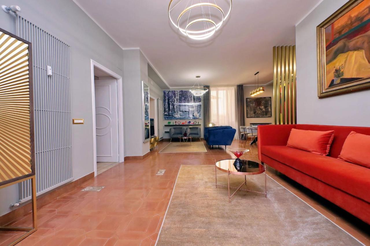 Luxury Di San Giacomo Apartamento Roma Exterior foto
