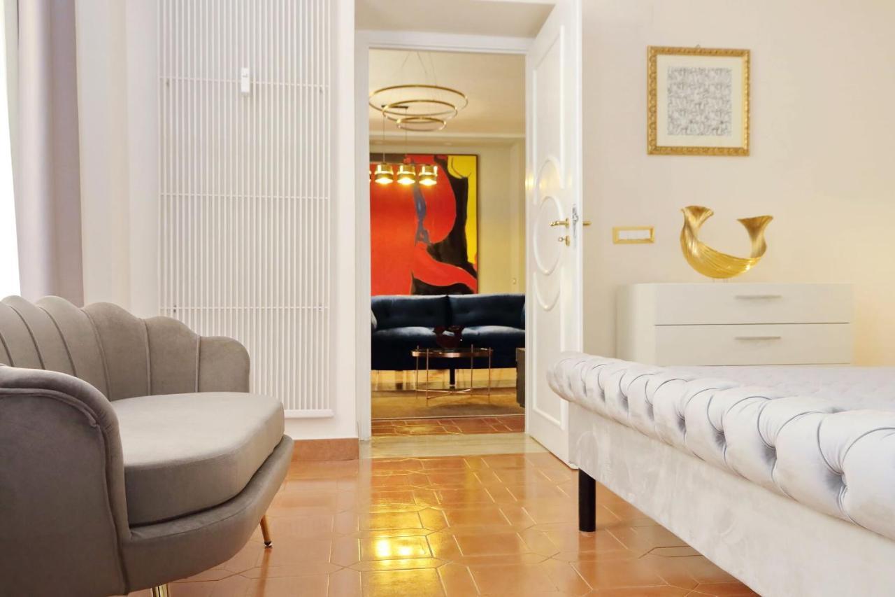 Luxury Di San Giacomo Apartamento Roma Exterior foto