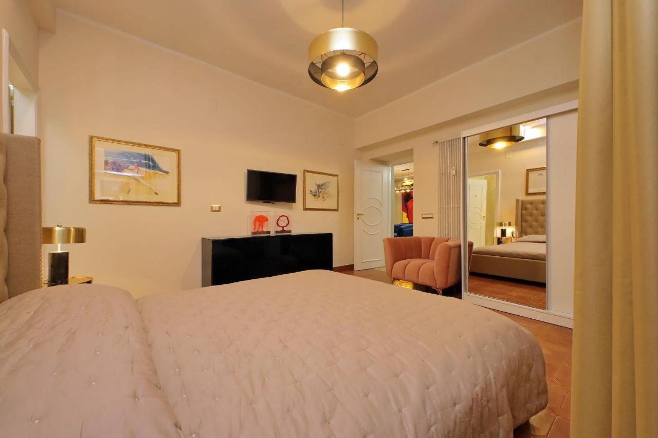 Luxury Di San Giacomo Apartamento Roma Exterior foto
